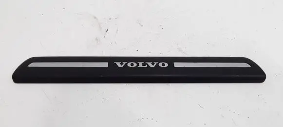 Volvo V50 Front sill trim cover