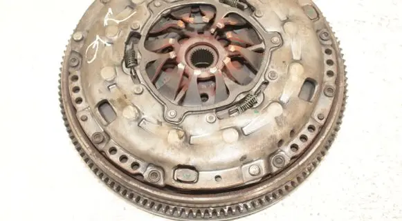 Volkswagen PASSAT B6 Clutch set kit 06F105264C
