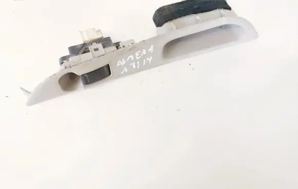 Nissan Almera Tino Electric window control switch 82961bu000