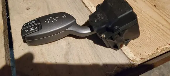 BMW 7 E65 E66 Indicator stalk 6911516