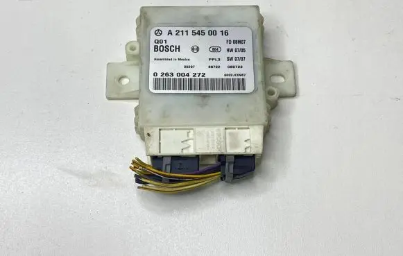 Mercedes-Benz E W211 Parking PDC control unit/module 0263004272 A2115450016