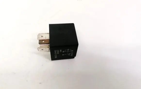 Jeep Grand Cherokee (WJ) Other relay 04848879AA 72472M