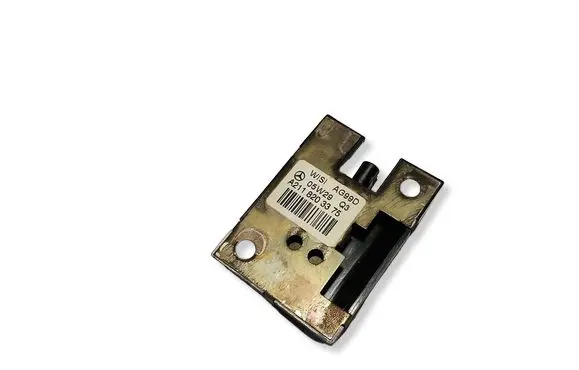 Mercedes-Benz S W221 Aerial antenna amplifier A2118203375