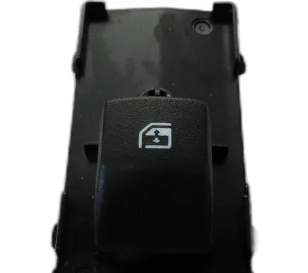 KIA Sportage Other switches/knobs/shifts 93581-R2200