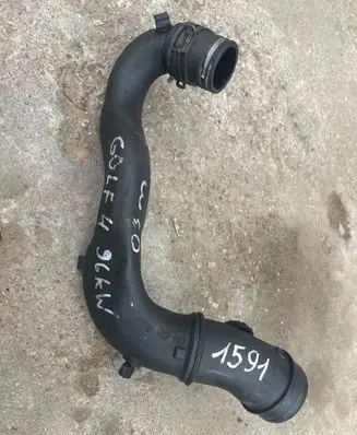 Volkswagen Golf IV Intercooler hose/pipe