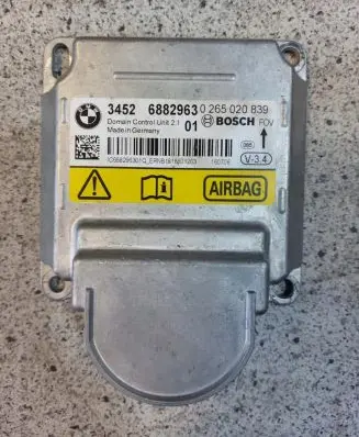 BMW 5 F10 F11 Airbag control unit/module 6882963