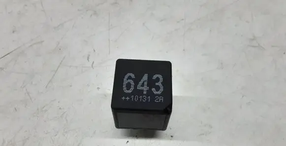 Audi Q7 4L Other relay 8K0951253