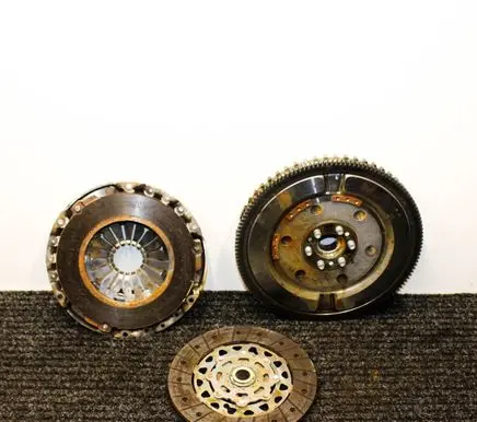 Dacia Sandero III Clutch set kit 302102441R