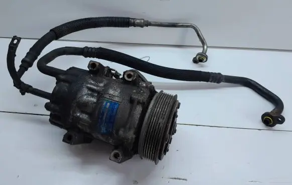 Volvo V50 Air conditioning (A/C) compressor (pump) 3M5H19D629HD 5284910524