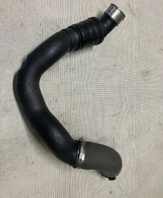 Jaguar XE Intercooler hose/pipe GX736N650AD
