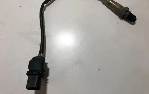 Volvo V70 Lambda probe sensor 0258017107 30751138