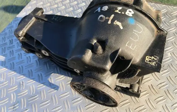 Audi A8 S8 D2 4D Rear differential EUU EUU030701