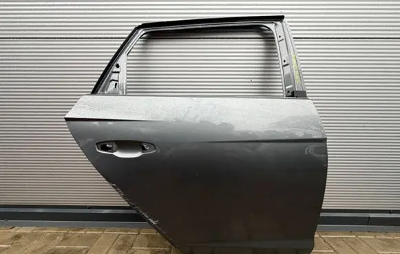 Seat Leon (5F) Rear door 5F9833580