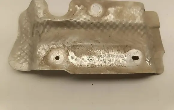 Chrysler Pacifica Heat shield in engine bay 68234330AA