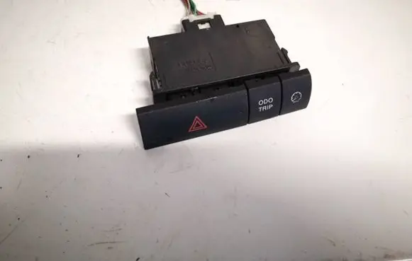 Toyota Prius (XW20) Hazard light switch 758706
