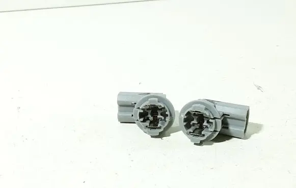 Toyota Corolla Verso AR10 Number plate light