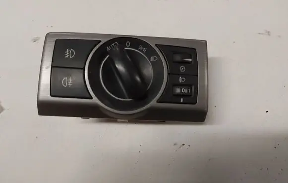 Opel Antara Light switch 96628670070305