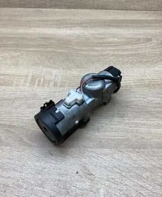 Nissan Primera Ignition lock 28590C9965