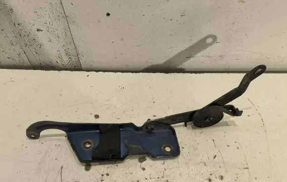 Chevrolet Suburban Engine bonnet/hood hinges