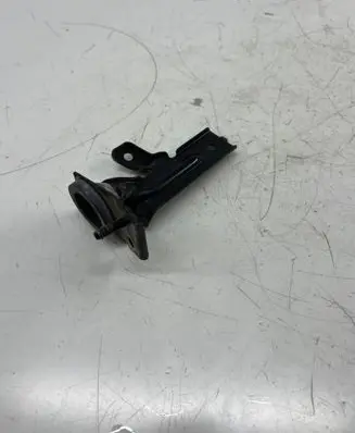 KIA Sorento Air filter cleaner box bracket assembly 
