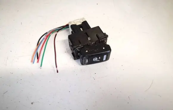 Infiniti FX Seat heating switch