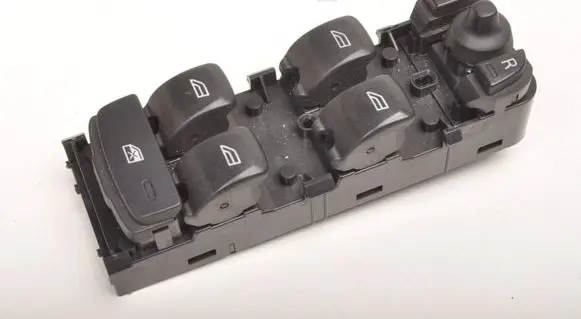 Volvo V40 Quarter vent window switch 31334567