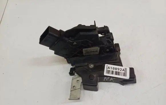 Ford Mondeo MK IV Front door lock 6M2AR21813EC 6M2A-R21813-EC