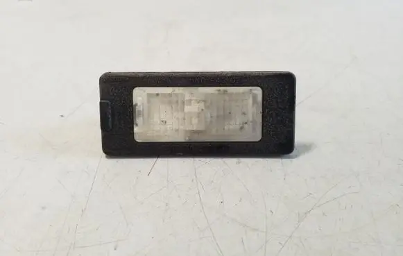 Volkswagen Touareg II Number plate light 5N0943021