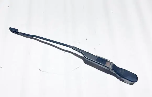 BMW 8 E31 Front wiper blade arm 61611383003