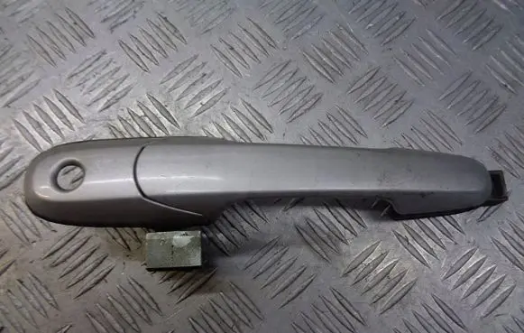 Suzuki Liana Front door interior handle