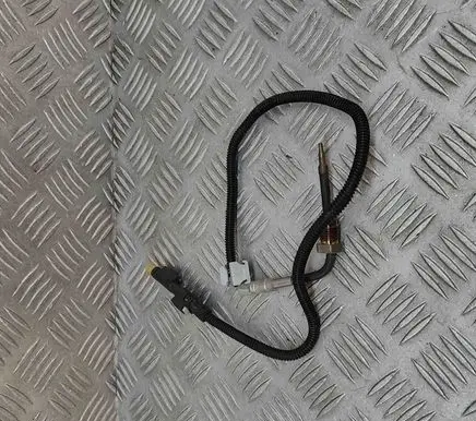 Mercedes-Benz GLE W167 Oil temperature sensor A0009059704