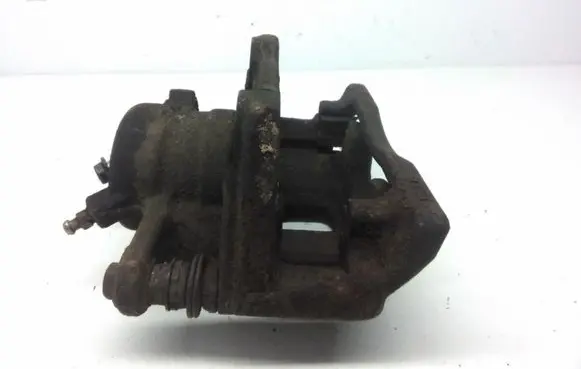 Nissan Note (E11) Front brake caliper