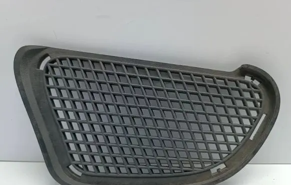 Mercedes-Benz Vaneo W414 Front bumper lower grill A4148850022 100400003