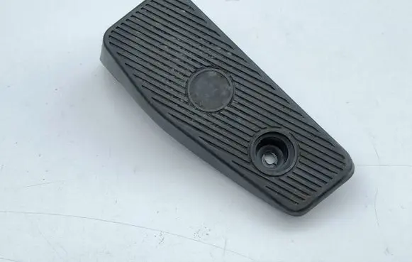 Hyundai Ioniq Foot rest pad/dead pedal 