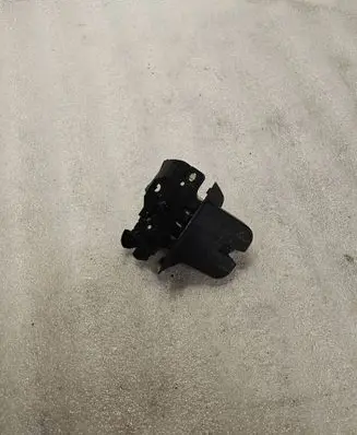 Audi Q7 4M Tailgate/trunk/boot lock/catch/latch 8P4827505C