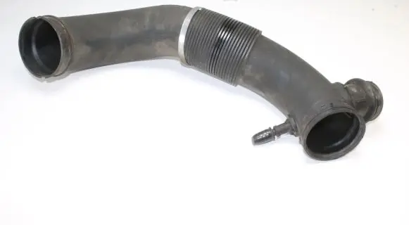 Porsche Boxster 986 Air intake duct part 99611022701