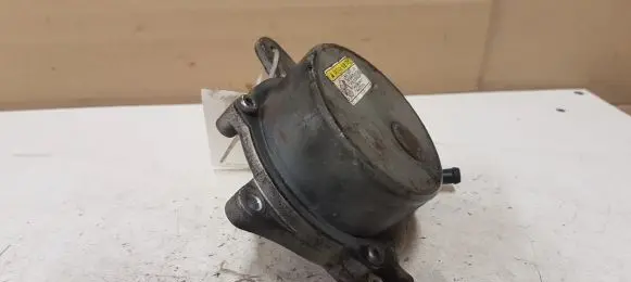 Hyundai ix35 Vacuum pump 288102F000