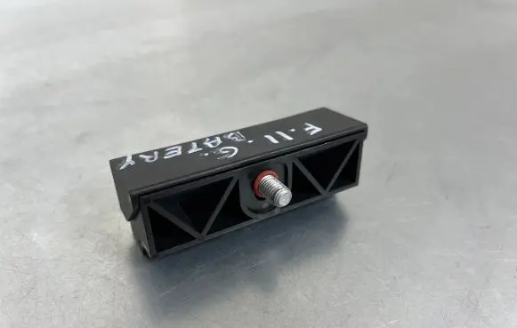 BMW 5 F10 F11 Battery bracket 7592923