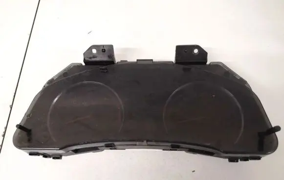 Toyota Avensis T270 Speedometer (instrument cluster) 8380005m00 83800-05m00
