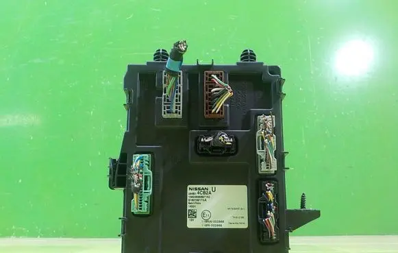 Nissan Qashqai Central body control module 284B14CB2A 17AB108