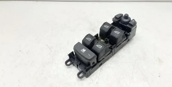 Volvo XC70 Electric window control switch 30773269