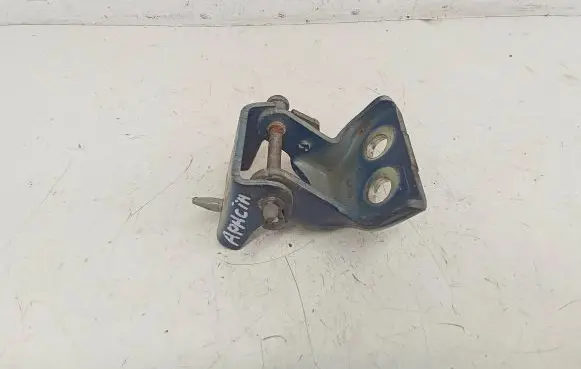 Peugeot Expert Front door lower hinge 