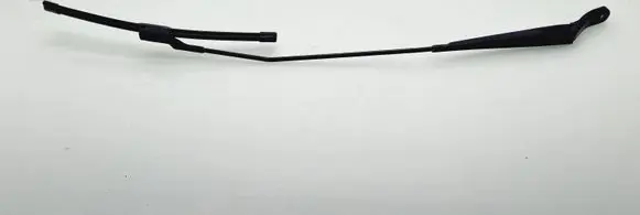 Peugeot Partner Windshield/front glass wiper blade 9682974780