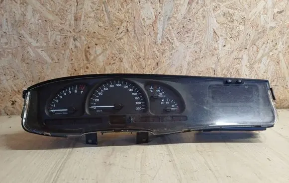 Opel Vectra B Speedometer (instrument cluster) 1003982 90569785K