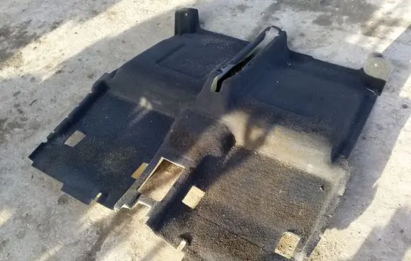 Opel Zafira B Rear floor carpet liner 13132194