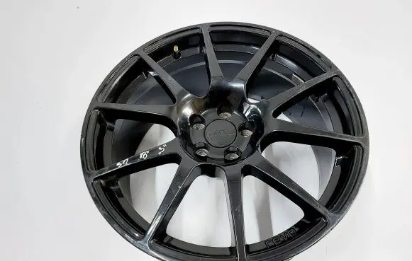 R18 alloy rim
