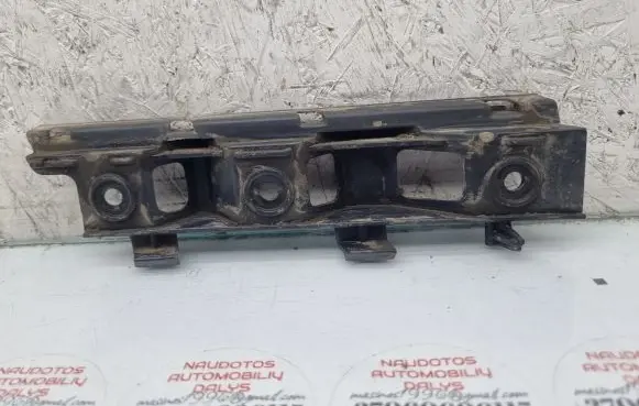 Volkswagen PASSAT B6 Front bumper mounting bracket 807183