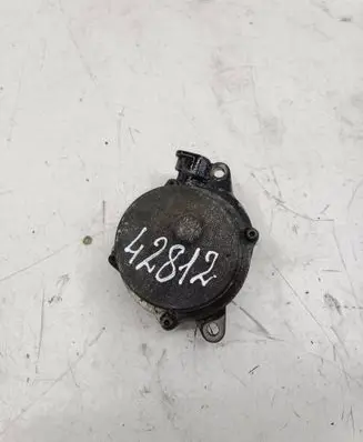 BMW X3 E83 Vacuum pump