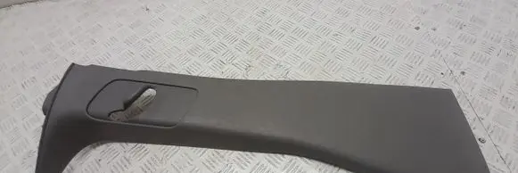 Nissan Primastar (B) pillar trim (top) 8200031674 91169454
