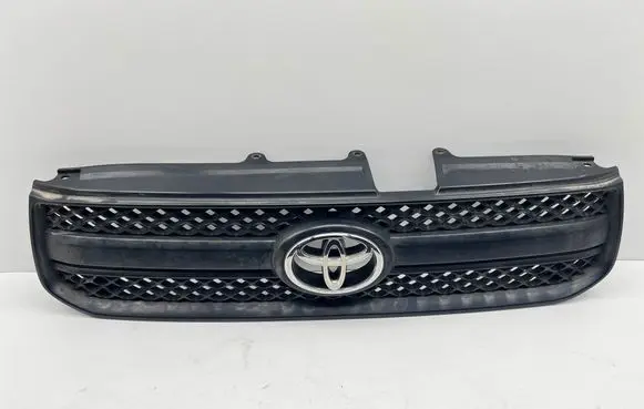 Toyota RAV 4 (XA20) Front bumper upper radiator grill 5311142090